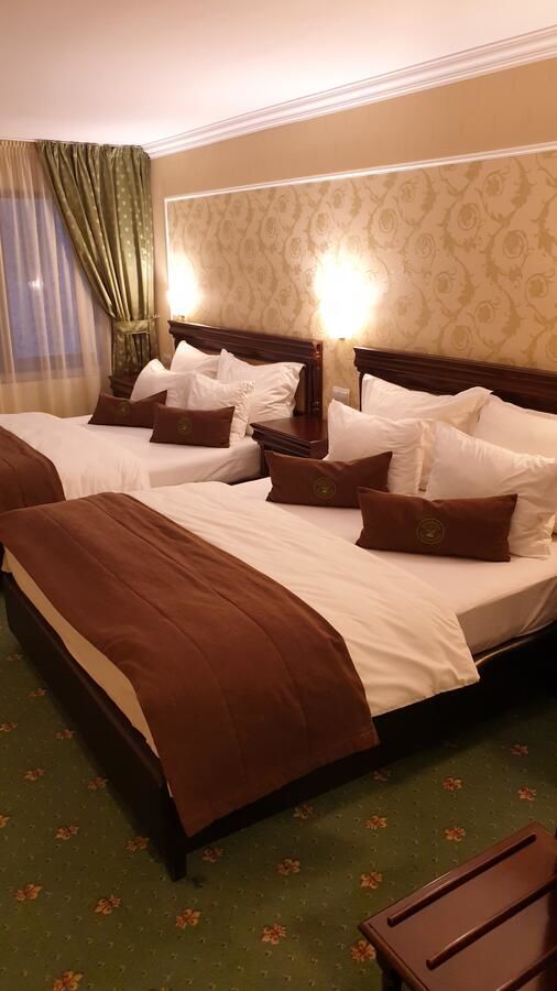 Отель Hotel Fantanita Haiducului Bradu-5