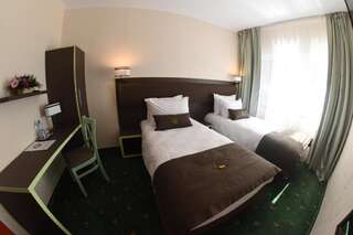 Отель Hotel Fantanita Haiducului Bradu Двухместный номер с 1 кроватью или 2 отдельными кроватями-3