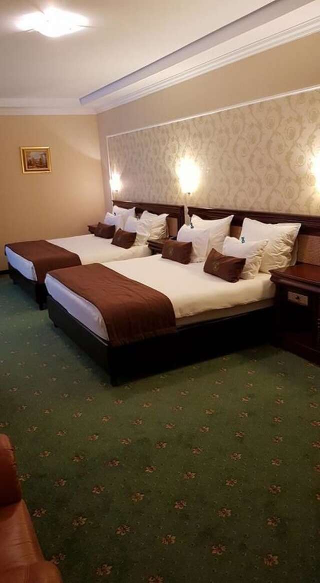 Отель Hotel Fantanita Haiducului Bradu-23